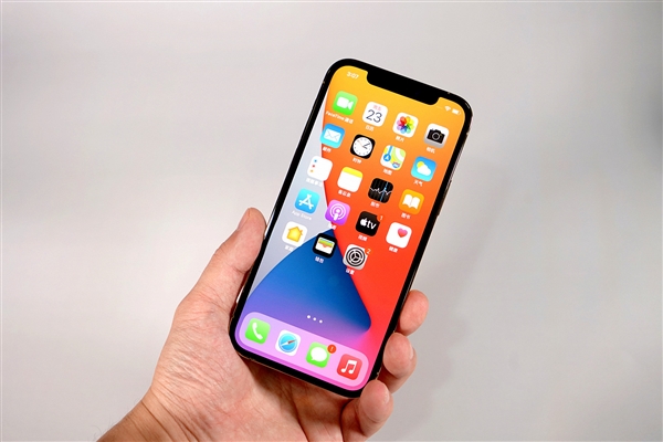 带岭苹果手机维修分享iOS 14.2修订版已到，专属iPhone 12系列 